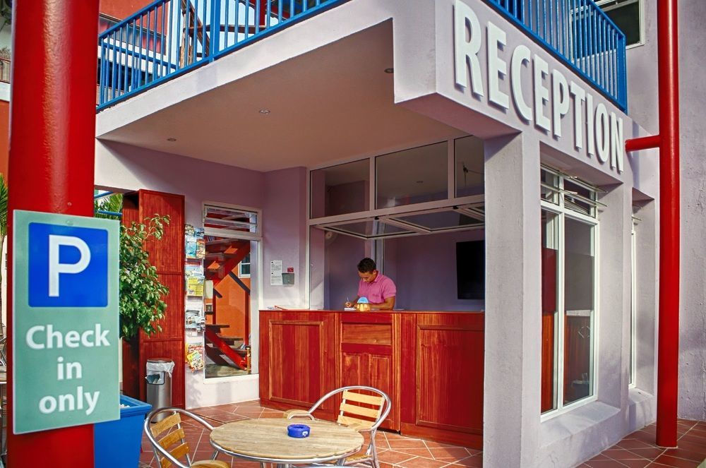 First Curacao Hostel Willemstad Exterior foto