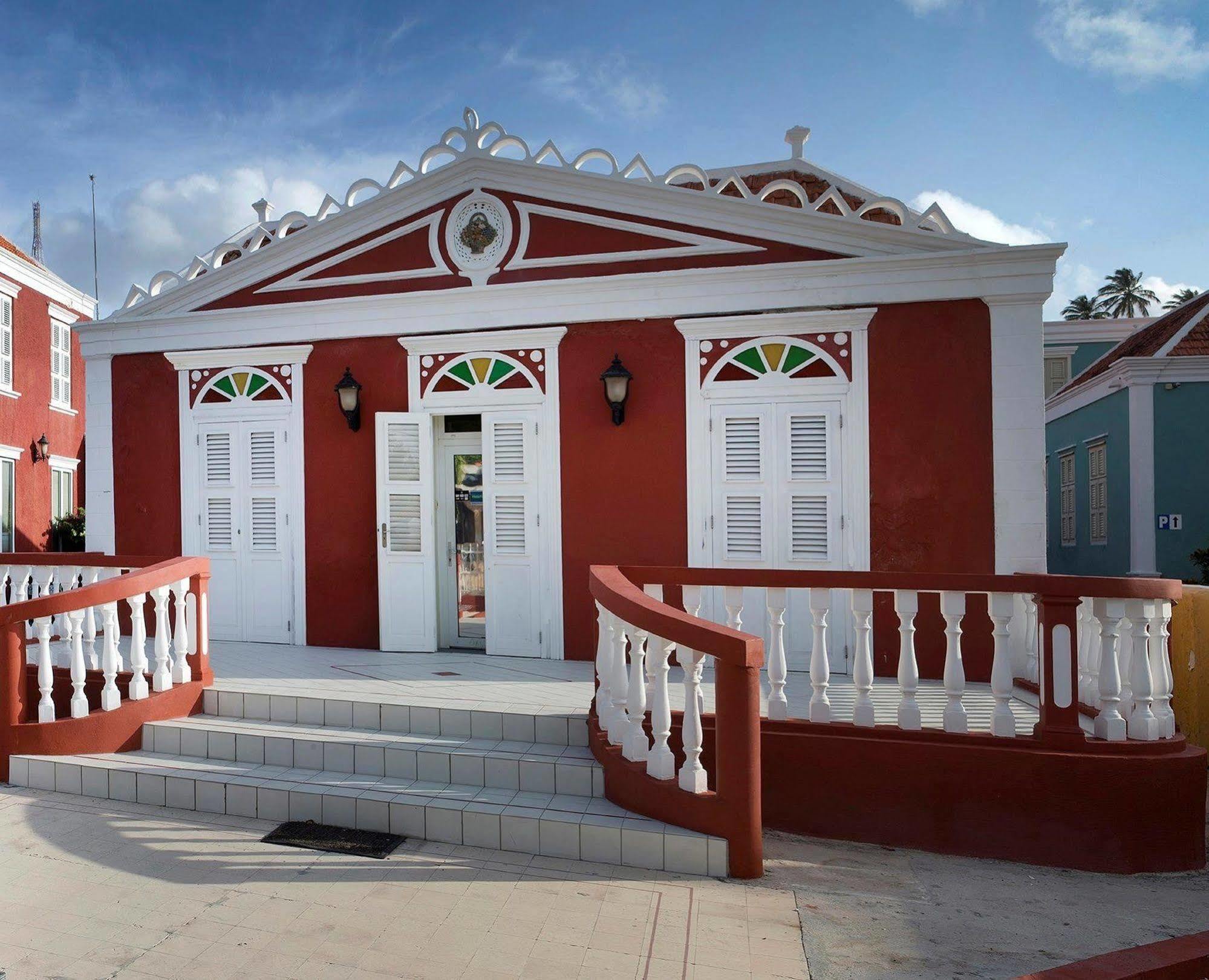 First Curacao Hostel Willemstad Exterior foto