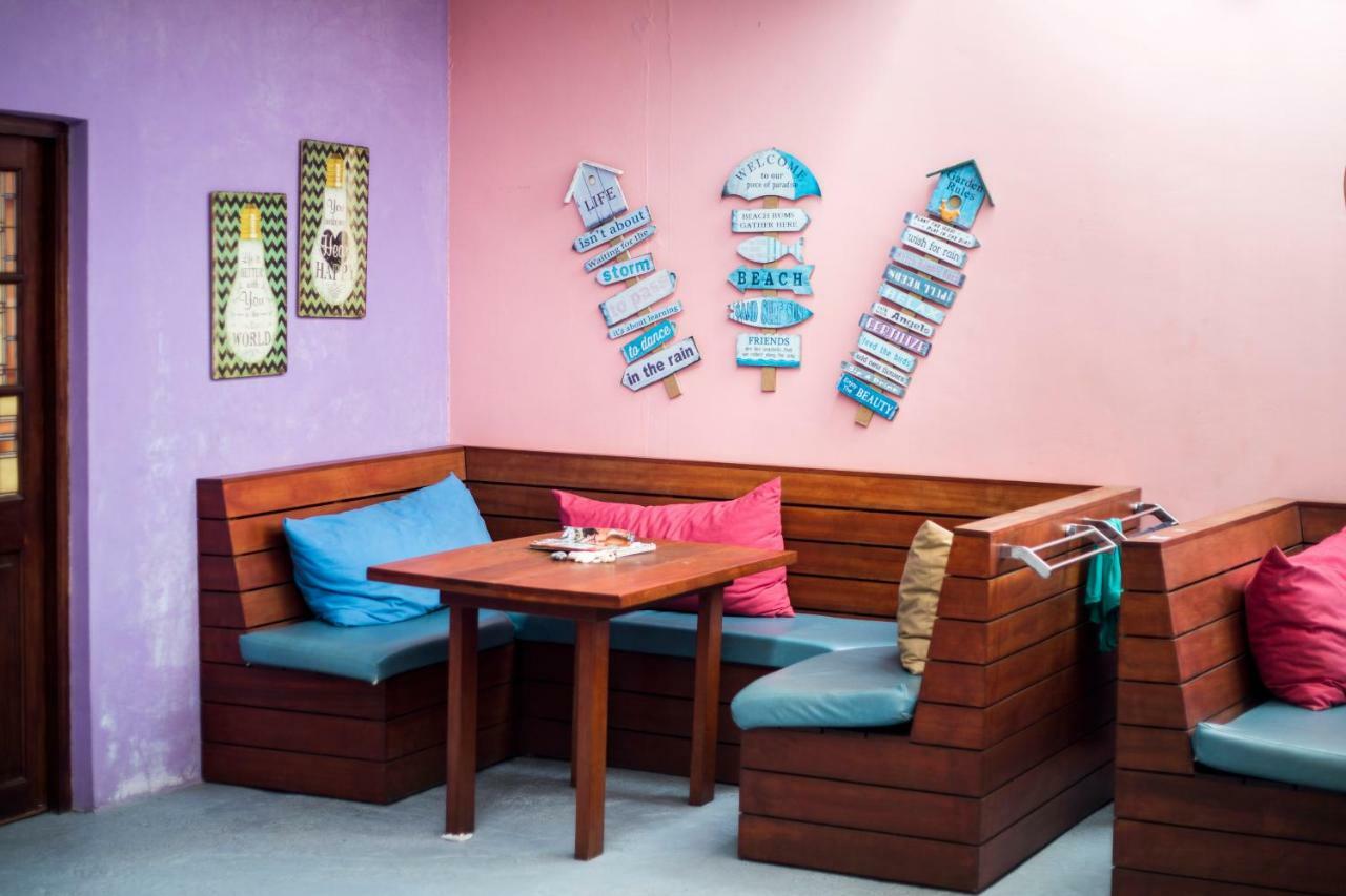 First Curacao Hostel Willemstad Exterior foto